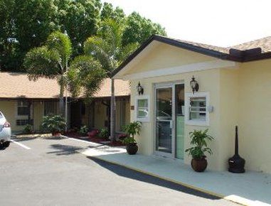 Vero Inn Vero Beach Bagian luar foto